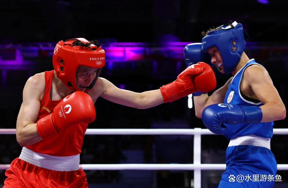 拳击战术调整奏效，成功扭转局势