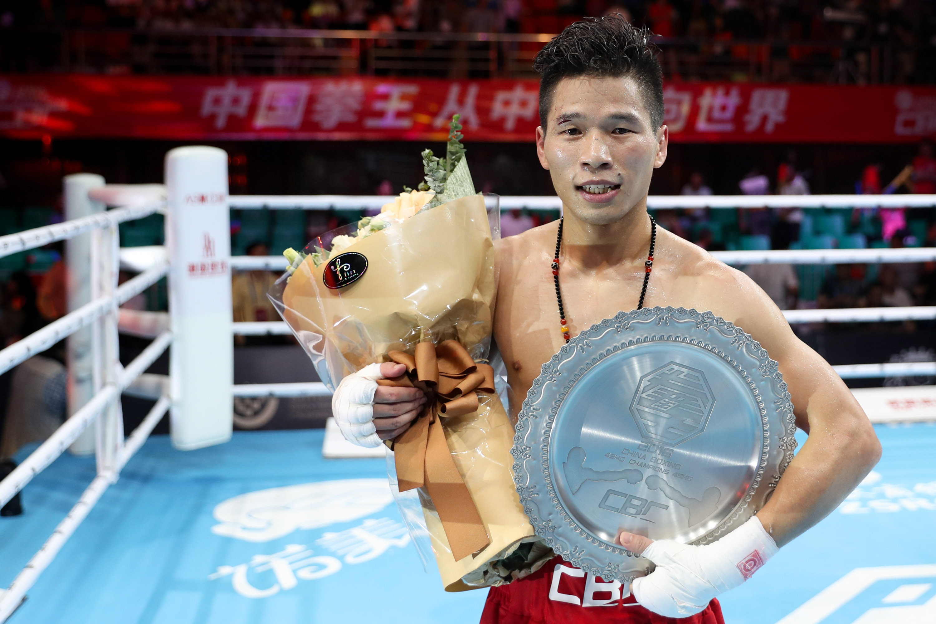 拳击赛事精彩瞬间盘点，年度回顾震撼登场