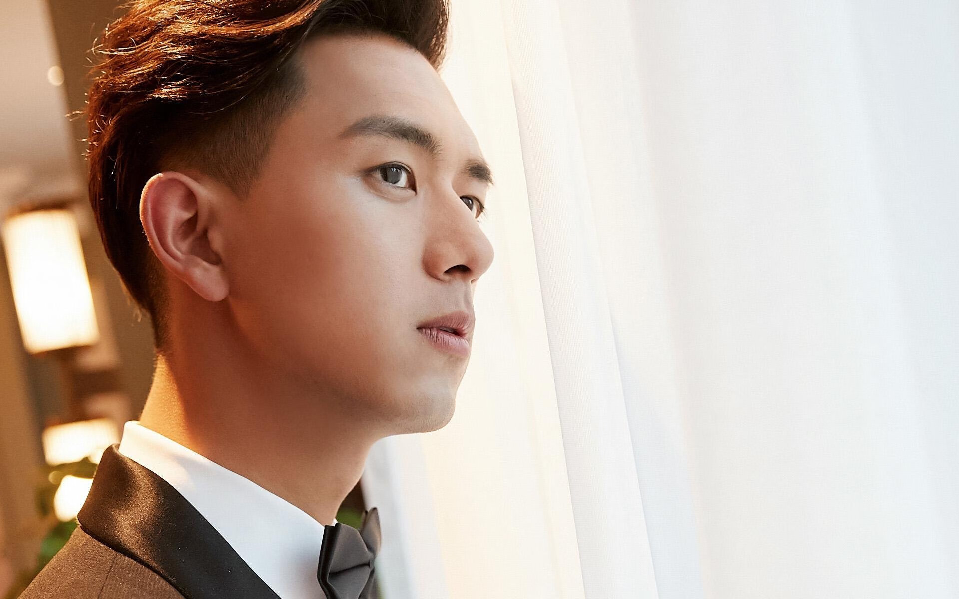 两个战场，同一把钥匙，霍勒迪如何用国王的加冕礼解锁2026世界杯