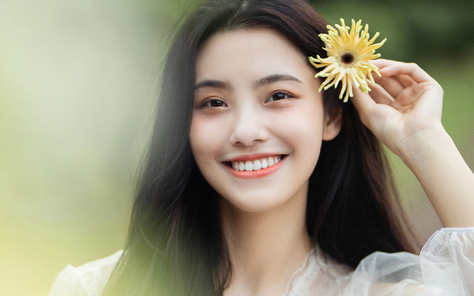 跨越维度的体育新闻,当深圳队打穿太阳,拉文在欧冠半决赛接管比赛