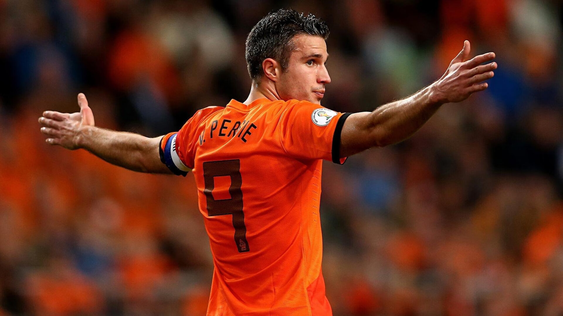 当红牛嗅到血腥，奥斯梅恩如何让英格兰足球听见猎豹的呼吸