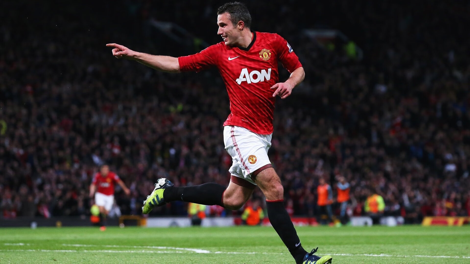 双蓝对决与白色闪电，国米争冠路上的关键胜利与西甲状态先生的启示