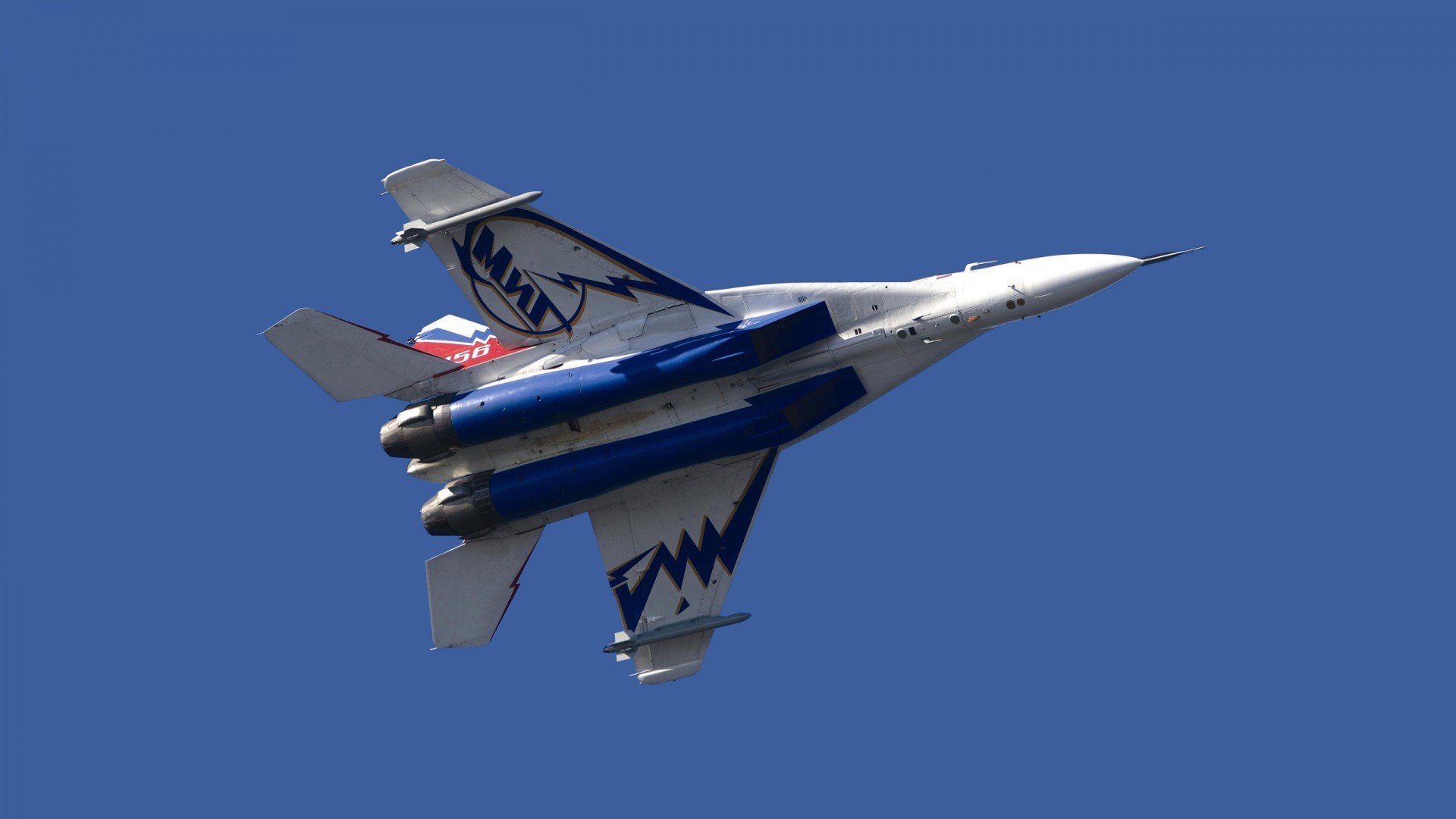 钢铁与救赎,当骑士末节的铁蹄踏碎公牛,小贾伦在废墟中找回自己