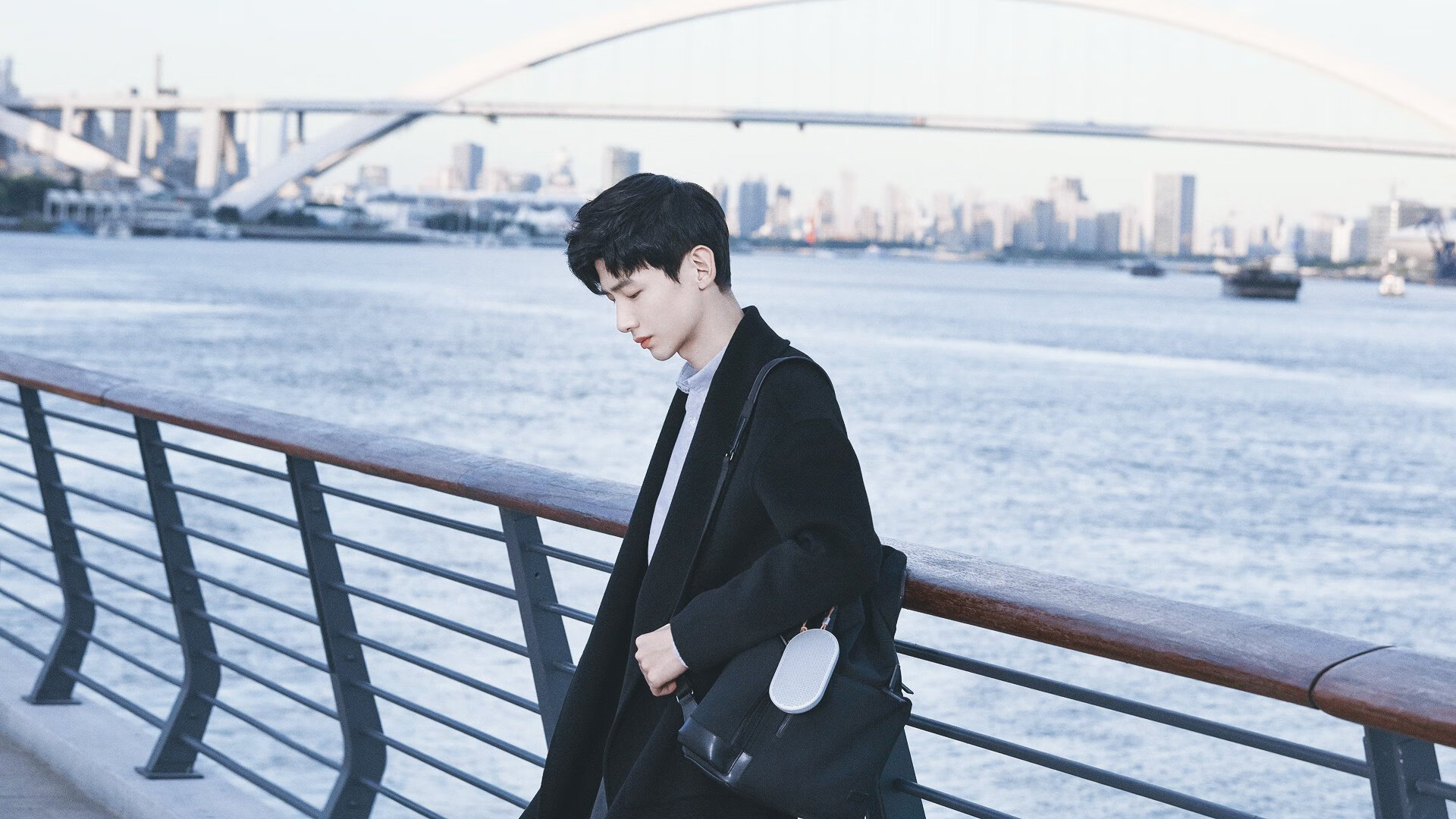 打破红色魔咒的唯一钥匙，为何萨内是曼联对德国专属猎人的例外？